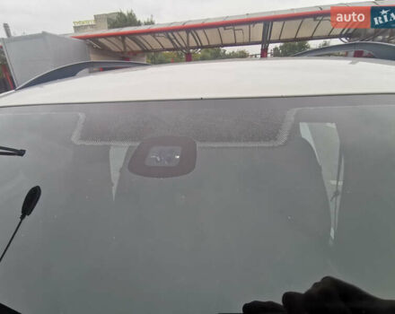 Белый Фольксваген Гольф, объемом двигателя 1.6 л и пробегом 285 тыс. км за 8100 $, фото 13 на Automoto.ua