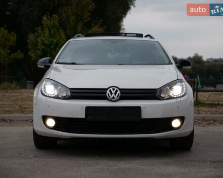 Білий Фольксваген Гольф, об'ємом двигуна 2 л та пробігом 253 тис. км за 9500 $, фото 18 на Automoto.ua