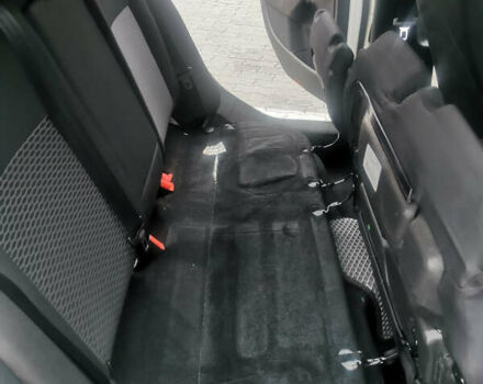 Белый Фольксваген Гольф, объемом двигателя 1.6 л и пробегом 285 тыс. км за 8100 $, фото 31 на Automoto.ua