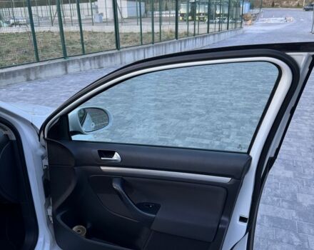 Белый Фольксваген Гольф, объемом двигателя 1.4 л и пробегом 130 тыс. км за 7800 $, фото 10 на Automoto.ua