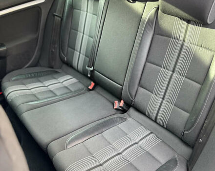 Білий Фольксваген Гольф, об'ємом двигуна 1.6 л та пробігом 215 тис. км за 8600 $, фото 35 на Automoto.ua