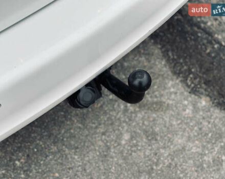 Белый Фольксваген Гольф, объемом двигателя 1.6 л и пробегом 263 тыс. км за 7999 $, фото 39 на Automoto.ua