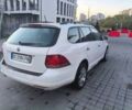 Белый Фольксваген Гольф, объемом двигателя 1.6 л и пробегом 308 тыс. км за 6722 $, фото 2 на Automoto.ua