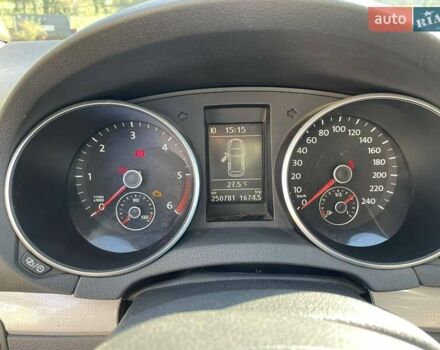 Білий Фольксваген Гольф, об'ємом двигуна 1.6 л та пробігом 250 тис. км за 7200 $, фото 11 на Automoto.ua