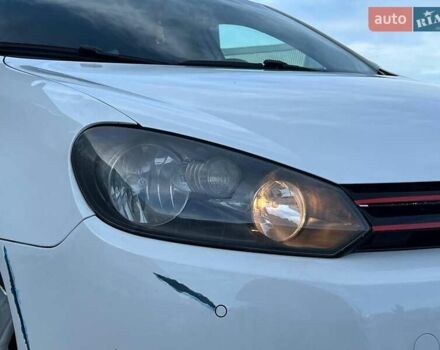 Белый Фольксваген Гольф, объемом двигателя 1.6 л и пробегом 289 тыс. км за 9590 $, фото 11 на Automoto.ua