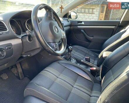 Білий Фольксваген Гольф, об'ємом двигуна 1.6 л та пробігом 250 тис. км за 7200 $, фото 10 на Automoto.ua