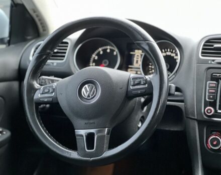 Білий Фольксваген Гольф, об'ємом двигуна 2.5 л та пробігом 258 тис. км за 6800 $, фото 9 на Automoto.ua