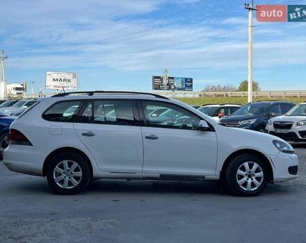 Белый Фольксваген Гольф, объемом двигателя 1.6 л и пробегом 289 тыс. км за 9590 $, фото 8 на Automoto.ua