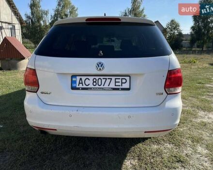 Білий Фольксваген Гольф, об'ємом двигуна 1.6 л та пробігом 250 тис. км за 7200 $, фото 7 на Automoto.ua