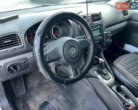 Белый Фольксваген Гольф, объемом двигателя 1.6 л и пробегом 289 тыс. км за 9590 $, фото 16 на Automoto.ua