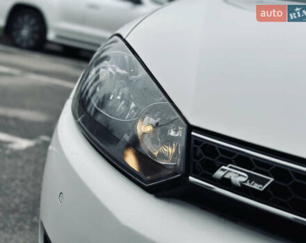 Белый Фольксваген Гольф, объемом двигателя 1.6 л и пробегом 263 тыс. км за 7999 $, фото 24 на Automoto.ua