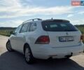 Белый Фольксваген Гольф, объемом двигателя 1.6 л и пробегом 270 тыс. км за 8200 $, фото 4 на Automoto.ua