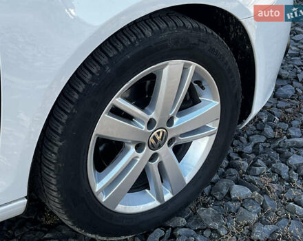 Белый Фольксваген Гольф, объемом двигателя 1.6 л и пробегом 327 тыс. км за 7800 $, фото 25 на Automoto.ua