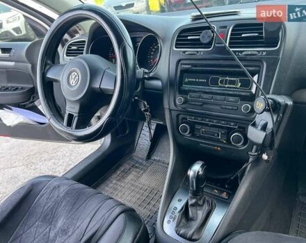 Белый Фольксваген Гольф, объемом двигателя 1.6 л и пробегом 289 тыс. км за 9590 $, фото 34 на Automoto.ua