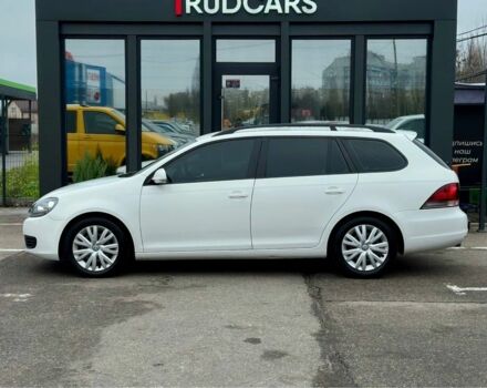 Білий Фольксваген Гольф, об'ємом двигуна 1.6 л та пробігом 263 тис. км за 7999 $, фото 2 на Automoto.ua