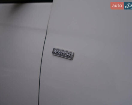 Білий Фольксваген Гольф, об'ємом двигуна 2 л та пробігом 253 тис. км за 9500 $, фото 3 на Automoto.ua