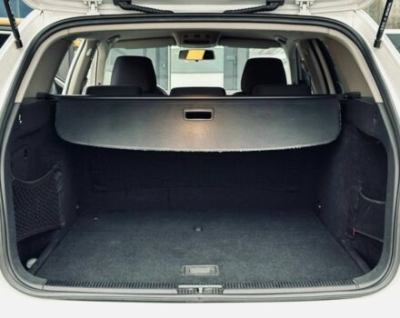 Білий Фольксваген Гольф, об'ємом двигуна 1.6 л та пробігом 263 тис. км за 7999 $, фото 6 на Automoto.ua