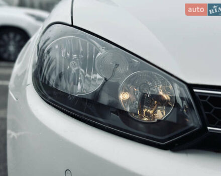 Белый Фольксваген Гольф, объемом двигателя 1.6 л и пробегом 263 тыс. км за 7999 $, фото 25 на Automoto.ua