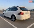 Белый Фольксваген Гольф, объемом двигателя 1.6 л и пробегом 280 тыс. км за 7200 $, фото 8 на Automoto.ua
