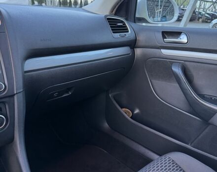 Белый Фольксваген Гольф, объемом двигателя 1.4 л и пробегом 130 тыс. км за 7800 $, фото 16 на Automoto.ua