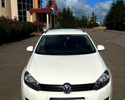 Белый Фольксваген Гольф, объемом двигателя 1.6 л и пробегом 223 тыс. км за 8500 $, фото 6 на Automoto.ua