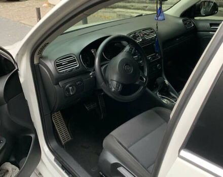 Белый Фольксваген Гольф, объемом двигателя 1.6 л и пробегом 248 тыс. км за 8499 $, фото 10 на Automoto.ua