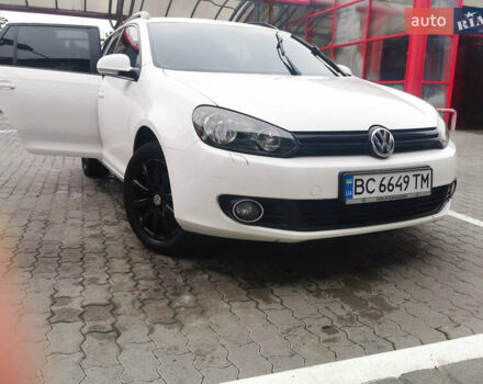 Белый Фольксваген Гольф, объемом двигателя 1.6 л и пробегом 285 тыс. км за 8100 $, фото 12 на Automoto.ua