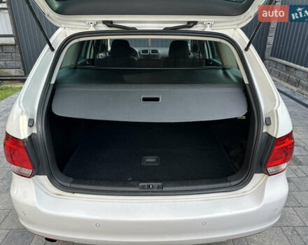 Білий Фольксваген Гольф, об'ємом двигуна 1.6 л та пробігом 215 тис. км за 8600 $, фото 36 на Automoto.ua