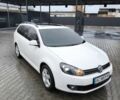 Белый Фольксваген Гольф, объемом двигателя 2 л и пробегом 320 тыс. км за 10000 $, фото 1 на Automoto.ua