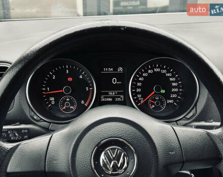 Белый Фольксваген Гольф, объемом двигателя 1.6 л и пробегом 263 тыс. км за 7999 $, фото 42 на Automoto.ua