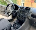 Белый Фольксваген Гольф, объемом двигателя 1.6 л и пробегом 305 тыс. км за 7300 $, фото 22 на Automoto.ua