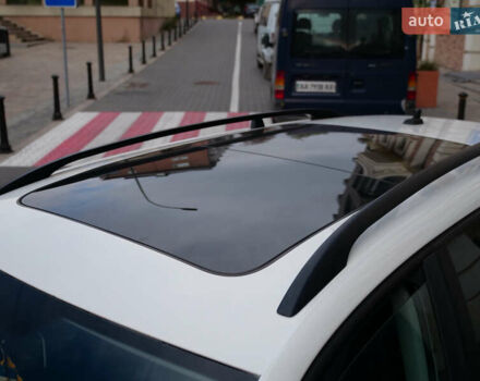 Білий Фольксваген Гольф, об'ємом двигуна 2 л та пробігом 253 тис. км за 9500 $, фото 6 на Automoto.ua