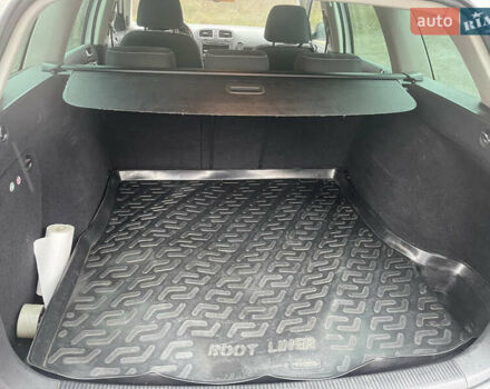 Белый Фольксваген Гольф, объемом двигателя 1.6 л и пробегом 314 тыс. км за 7900 $, фото 24 на Automoto.ua