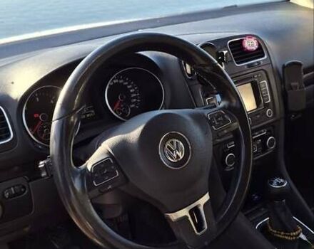 Білий Фольксваген Гольф, об'ємом двигуна 1.6 л та пробігом 297 тис. км за 7200 $, фото 6 на Automoto.ua