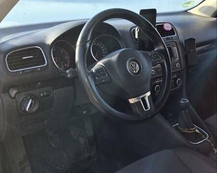 Білий Фольксваген Гольф, об'ємом двигуна 1.6 л та пробігом 297 тис. км за 7200 $, фото 13 на Automoto.ua