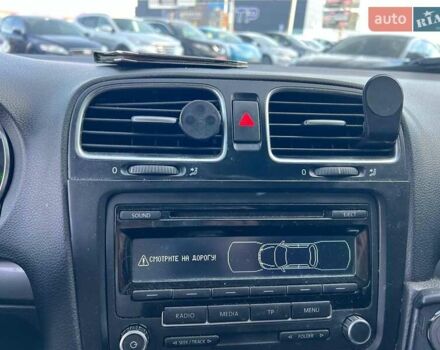 Белый Фольксваген Гольф, объемом двигателя 1.6 л и пробегом 289 тыс. км за 9590 $, фото 22 на Automoto.ua