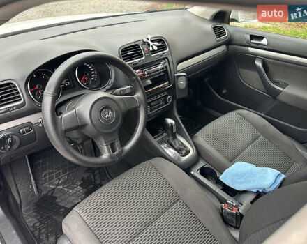 Білий Фольксваген Гольф, об'ємом двигуна 1.6 л та пробігом 166 тис. км за 9500 $, фото 16 на Automoto.ua