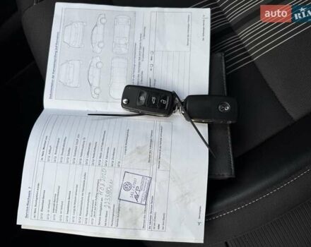 Белый Фольксваген Гольф, объемом двигателя 1.6 л и пробегом 256 тыс. км за 7150 $, фото 24 на Automoto.ua