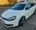 Білий Фольксваген Гольф, об'ємом двигуна 1.6 л та пробігом 256 тис. км за 10000 $, фото 1 на Automoto.ua