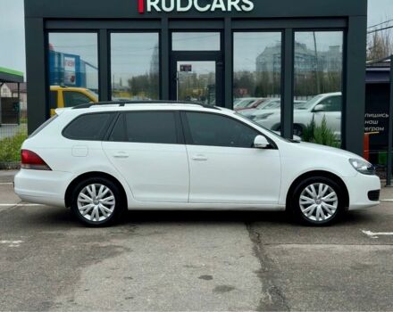 Білий Фольксваген Гольф, об'ємом двигуна 1.6 л та пробігом 263 тис. км за 7999 $, фото 5 на Automoto.ua