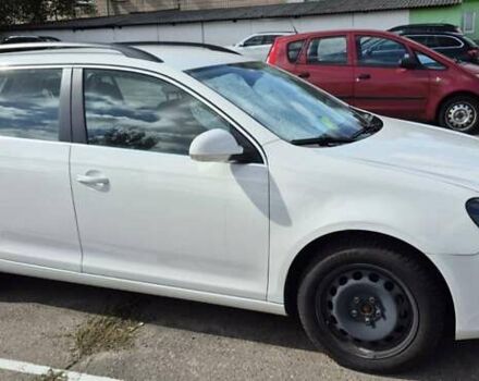 Белый Фольксваген Гольф, объемом двигателя 1.39 л и пробегом 275 тыс. км за 9200 $, фото 3 на Automoto.ua