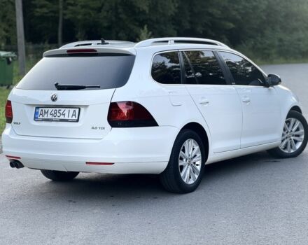 Білий Фольксваген Гольф, об'ємом двигуна 2 л та пробігом 300 тис. км за 7700 $, фото 4 на Automoto.ua