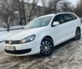 Белый Фольксваген Гольф, объемом двигателя 1.6 л и пробегом 220 тыс. км за 8000 $, фото 2 на Automoto.ua
