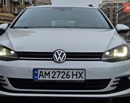 Белый Фольксваген Гольф, объемом двигателя 1.6 л и пробегом 214 тыс. км за 10800 $, фото 2 на Automoto.ua