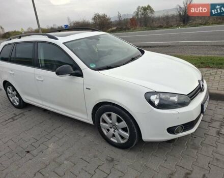 Белый Фольксваген Гольф, объемом двигателя 1.6 л и пробегом 293 тыс. км за 9300 $, фото 6 на Automoto.ua