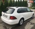 Білий Фольксваген Гольф, об'ємом двигуна 1.6 л та пробігом 275 тис. км за 9500 $, фото 1 на Automoto.ua