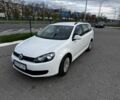 Белый Фольксваген Гольф, объемом двигателя 1.6 л и пробегом 280 тыс. км за 8500 $, фото 1 на Automoto.ua