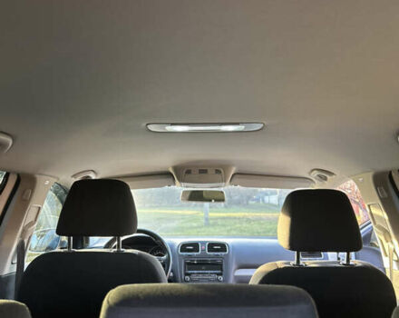 Белый Фольксваген Гольф, объемом двигателя 1.6 л и пробегом 206 тыс. км за 9999 $, фото 20 на Automoto.ua