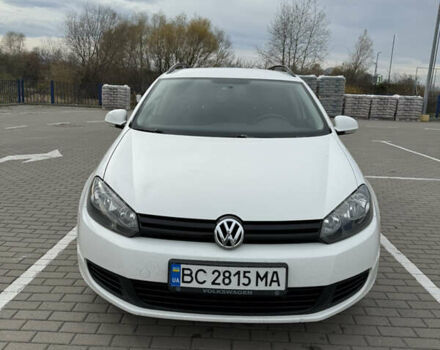 Белый Фольксваген Гольф, объемом двигателя 1.6 л и пробегом 228 тыс. км за 7900 $, фото 2 на Automoto.ua