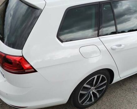 Белый Фольксваген Гольф, объемом двигателя 1.97 л и пробегом 236 тыс. км за 13800 $, фото 7 на Automoto.ua